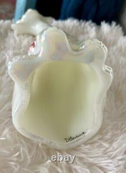 Fenton Alley Cat - opalescent avec des fleurs peintes à la main