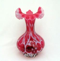 Fenton Art Glass Espagnol Dentelle Canneberge Opalescent Double Vase À Crampons