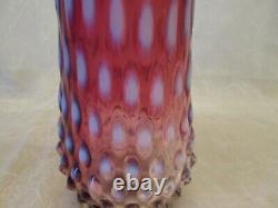 Fenton Art Verre Plum Purple Canneberge Opalescent Hobnail 10.25 Swung Vase