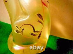 Fenton Lily Trail Opalescent Topaz Glass Cat Artiste Peint À La Main Signé Aucune Faille