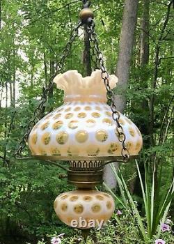 Fenton MID Century Chèvrefille Opalescent Coin Dot Hanging Swag Lampe