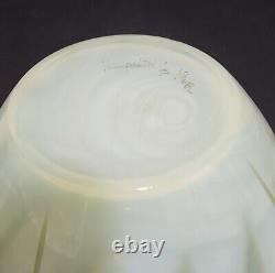 Fenton Topaz Opalescent Uranium Optic Ginger Jar Vase 6 1/2 Lire Description
