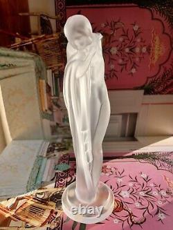 Figurine En Verre Opalescent Art Déco Lucille Sevin Moulded Etling France C1925