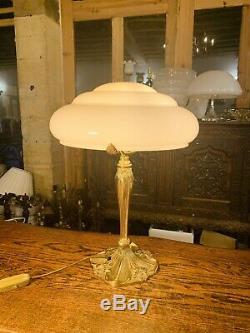 Glass Table Lamp Vintage Bronze Massif Lait Et Opaline, Art Déco, Art Nouveau