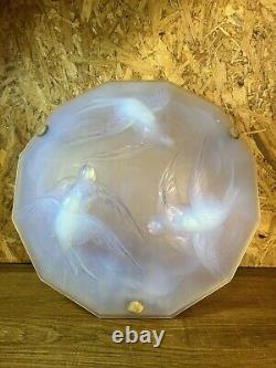 Grand Lustre de Suspension en Verre, Ezan France, Art Déco Opalescent, Décor Les Oiseaux
