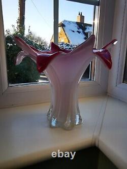 Grand vase en verre d'art opalescent vintage Murano rose, blanc et transparent en forme libre