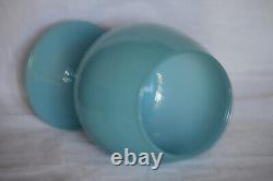 Grand verre à brandy en opaline bleu turquoise de grande taille de Portieux 22cm 8.6in