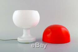 Kastrup / Holmegaard. Rare Lampe De Table Bowler En Verre Opalin Blanc Et Rouge