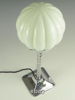 Lampe De Table Art Déco Avec Globe De Citrouille Opaline Blanc