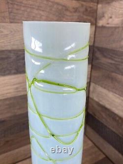Loetz Kralik Grand 18 Veiné Threaded Vert Et Opalescent Blanc Vase Art Nouveau
