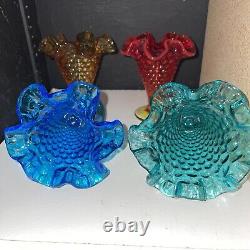 Lot de 4 anciens vases à fleurs en verre d'art opalescent Fenton USA Hobnail Vaseline