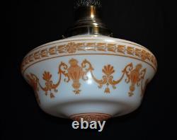 Lumière suspendue d'école en verre opalin et chrome néoclassique Art déco C-1920s