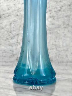 Mid-century Vase En Verre Bleu Opalescent Stretch Swung Blown