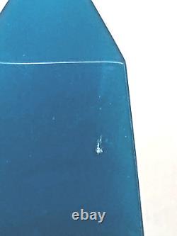 Obélisque en verre opalescent bleu français ancien rare sur base en bois