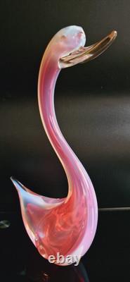 Oiseaux en verre opalin rose Archimede Seguso Murano avec feuilles d'or