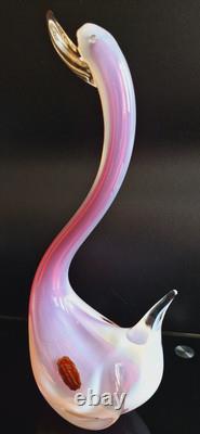 Oiseaux en verre opalin rose Archimede Seguso Murano avec feuilles d'or