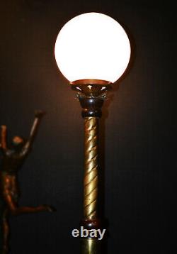 Original Edwardian Brass Acajou Opaline Plancher De Verre Debout Art & Crafts Lampe