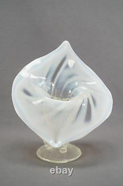 Paire De Jack Eagp Dans Les Vases Opalescentes Blancs Pulpit Dugan Twigs