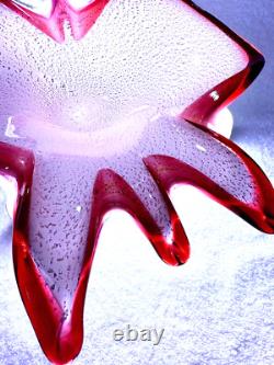Plat en verre Bullicante Fratelli Toso en Opalescent Blanc Cranberry Papillon Murano