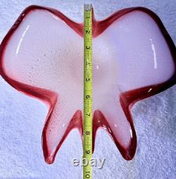 Plat en verre Bullicante Fratelli Toso en Opalescent Blanc Cranberry Papillon Murano