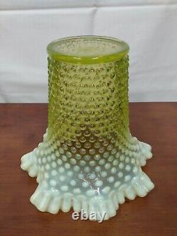 Rare Fenton Vaseline Opalescent Topaz Hobnail Art Glass 8 DC Vase Seulement 2 Ans