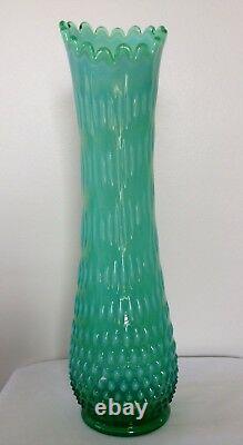 Rare Grand Vintage Fenton Art Glass Green Opalescent Hobnail Vase