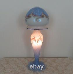 Rare Vandermark Lampe De Table En Verre De Plume D'art Opalescent En Bleu