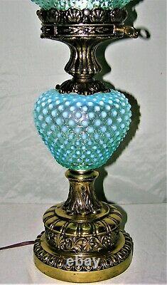 Rare Vintage Fenton Art Glass Gwtw Blue Opalescent Hobnail Lampe