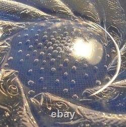 Rene Lalique, Bol en verre avec design de poissons tourbillonnants opalescents