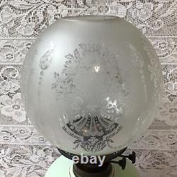 Superbe Lampe À Huile Art Nouveau Veritas, Éponyme Main Opaline Bowl Échelled Shade