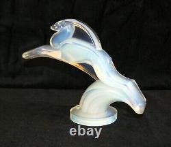 Superbe Mascotte de Voiture en Verre Art Déco Français Sabino Opalescent Bleu Gazelle