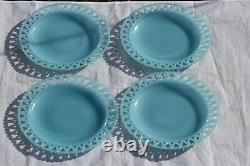 Un ensemble de 4 assiettes à gâteau en opaline bleue vintage par Gunnar Ander Lindshammar Glasbruk