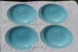 Un ensemble de 4 assiettes à gâteau en opaline bleue vintage par Gunnar Ander Lindshammar Glasbruk