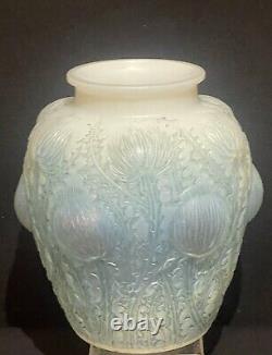 Un vase opalescent de la conception de René Lalique à Domremy par René Marcilhac No. 979