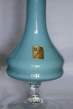 Une Paire De Vases Opaline Bleu Italien Antique Base Claire 23cm 9in Opalino