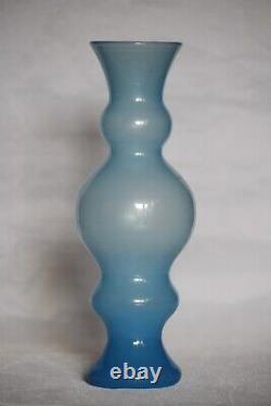 Unusual Vintage Blue Opaline Vase 70s 18cm 7in Opalescent Possiblement Scandinave