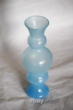 Unusual Vintage Blue Opaline Vase 70s 18cm 7in Opalescent Possiblement Scandinave