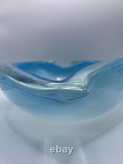 VTG Murano Fratelli Toso Bol en verre d'art à motifs tourbillon optique bleu blanc opalescent