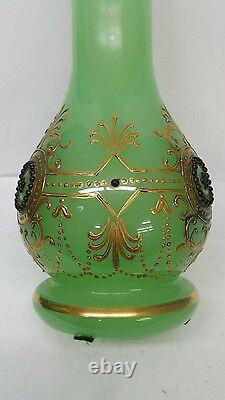Vase Antique De Bijoux D'opaline Verte