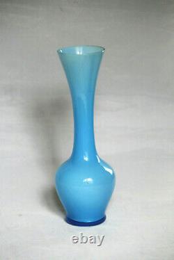 Vase De Bud Opaline Bleu Français Ou Italien Vintage 70s 20cm 7.8in Empoli