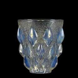 Vase En Verre Art Déco Opalescent Rampillon Par René Lalique