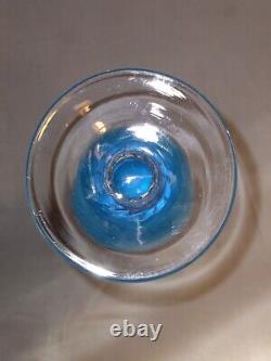 Vase En Verre Opaline Bleu Empoli Ruffled Ribbed Rayé