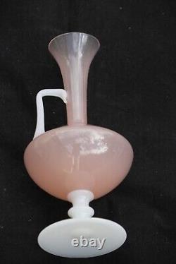 Vase Ewer en Opaline Rose italienne vintage Italie 23cm 9.06in MCM années 60