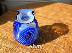 Vase Opalescent Bleu De Verre D'art Forme Inhabituelle