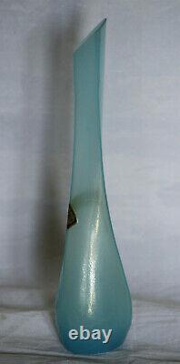 Vase Triangulaire Opaline Bleu Italien 60s 23cm 9in Empoli Toscane
