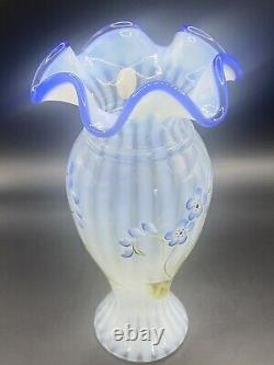 Vase Vtg Fenton en opalescent français à rayures optiques, peint à la main, signé 'Forget Me Not'