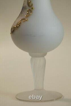 Vase à pied en opaline blanche vintage Toscane Italie avec des roses 26cm 10in 016