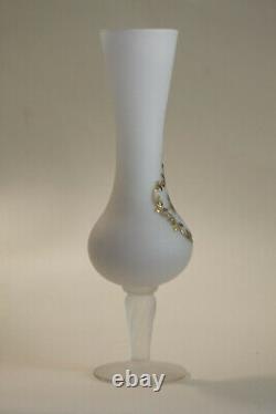 Vase à pied en opaline blanche vintage Toscane Italie avec des roses 26cm 10in 016