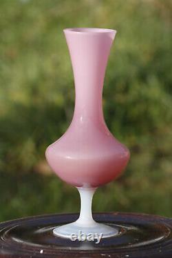 Vase à tige de bouton d'opale rose italienne vintage Italie 22cm 8.6in Base opalescente