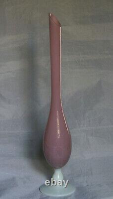 Vase à tige de bouton d'opale rose italienne vintage de grande taille Italie 36cm 14in Opalescent Foot